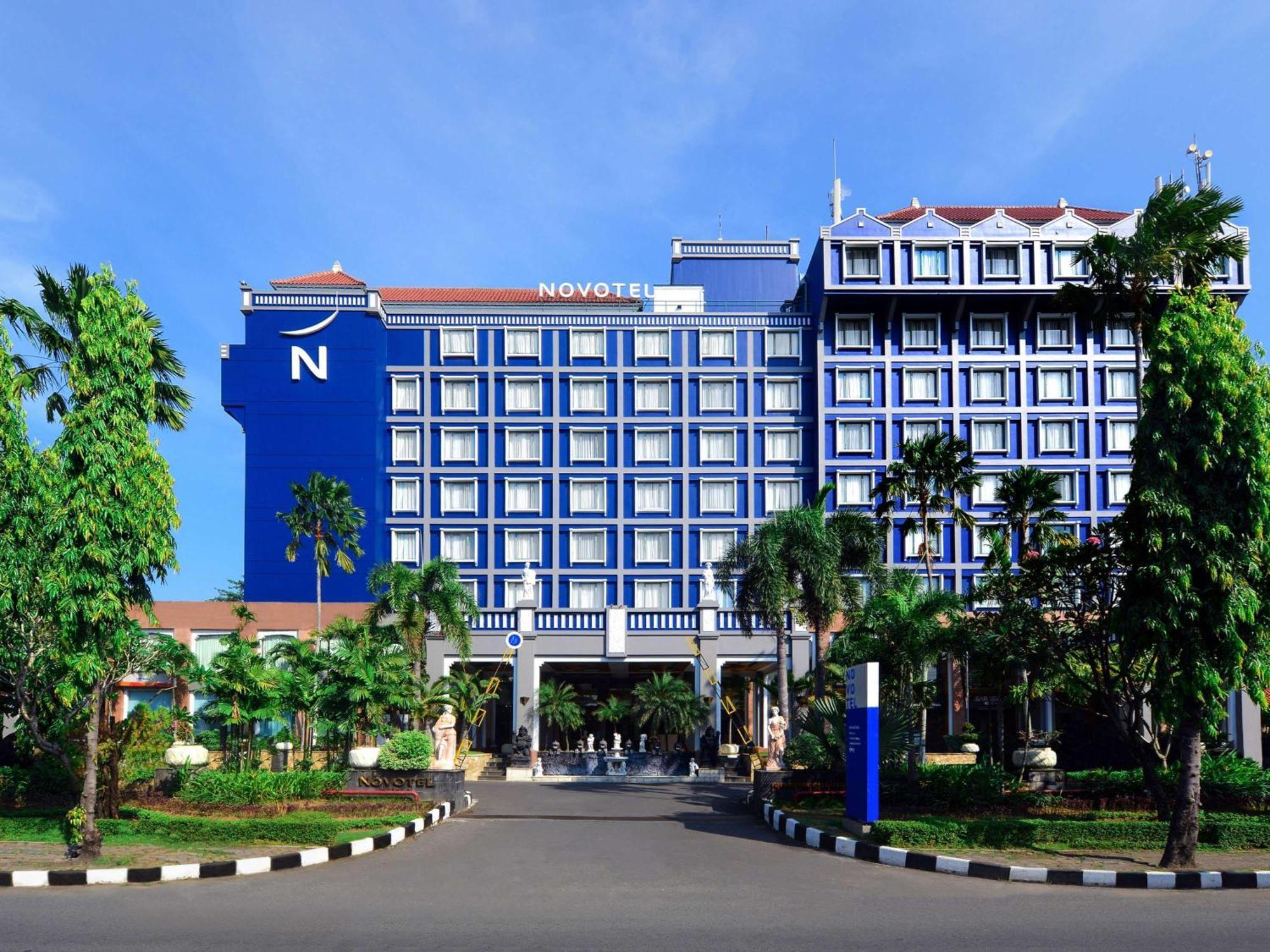 Novotel Solo Ngoại thất bức ảnh