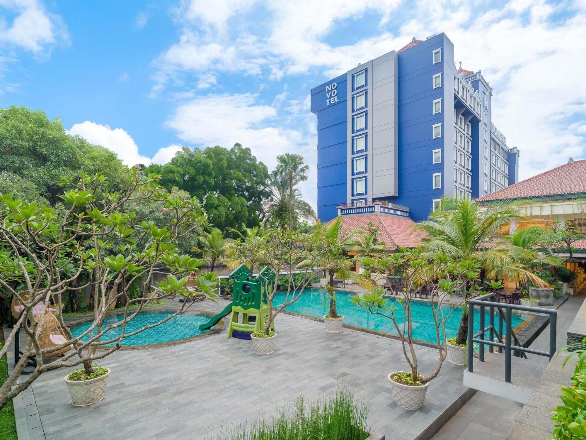 Novotel Solo Ngoại thất bức ảnh