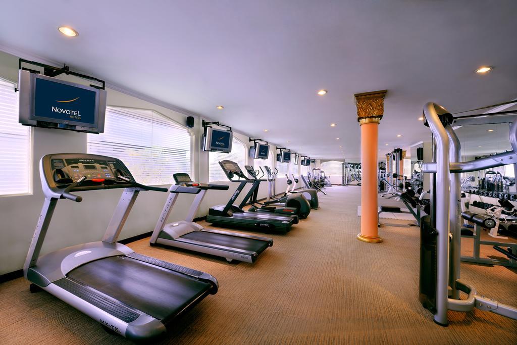 Novotel Solo Ngoại thất bức ảnh